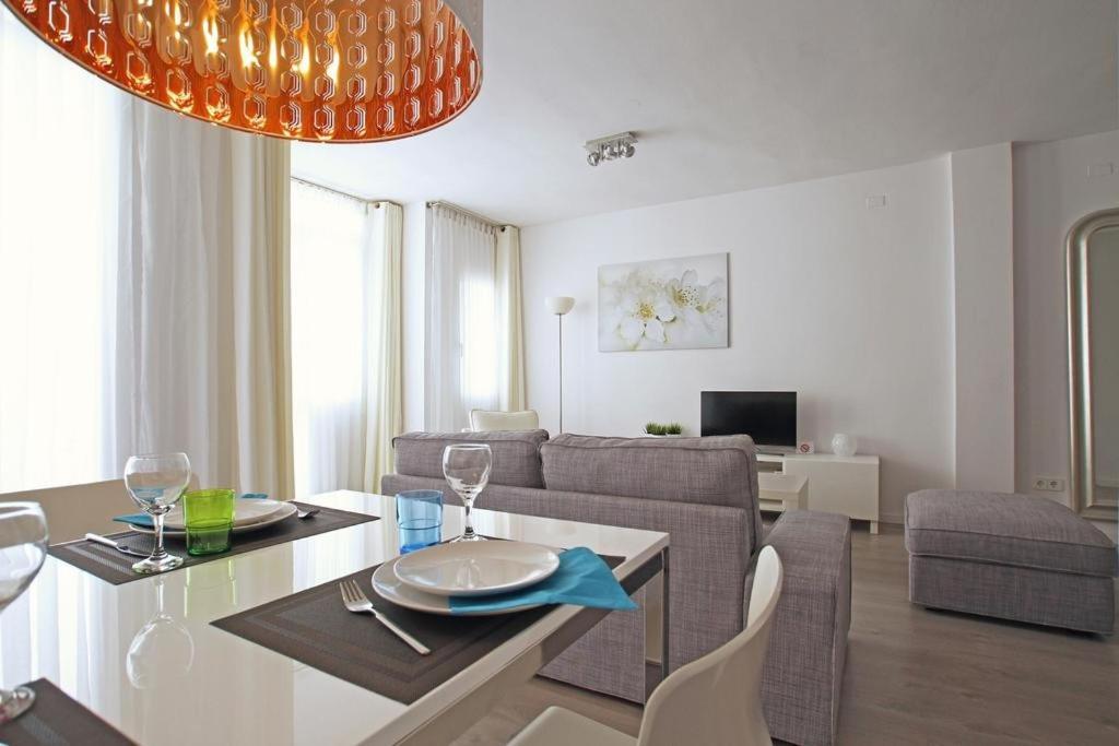 Warm Sands Apartment By Hello Homes Sitges Eksteriør bilde