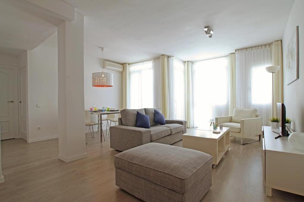 Warm Sands Apartment By Hello Homes Sitges Eksteriør bilde