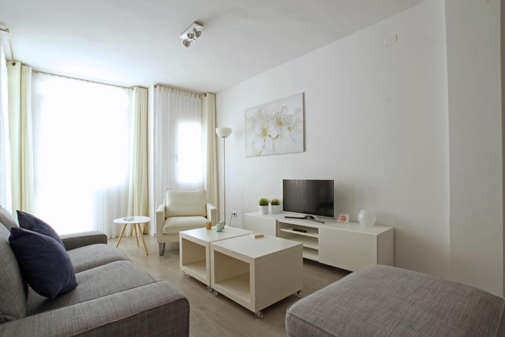 Warm Sands Apartment By Hello Homes Sitges Eksteriør bilde