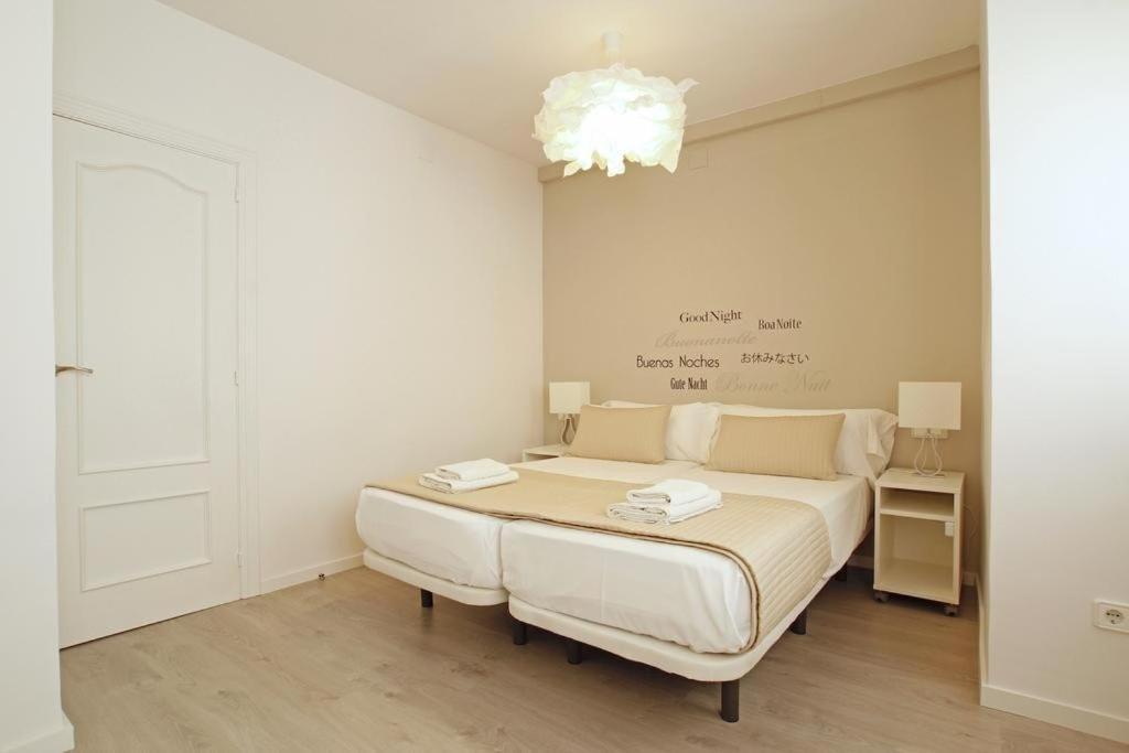 Warm Sands Apartment By Hello Homes Sitges Eksteriør bilde