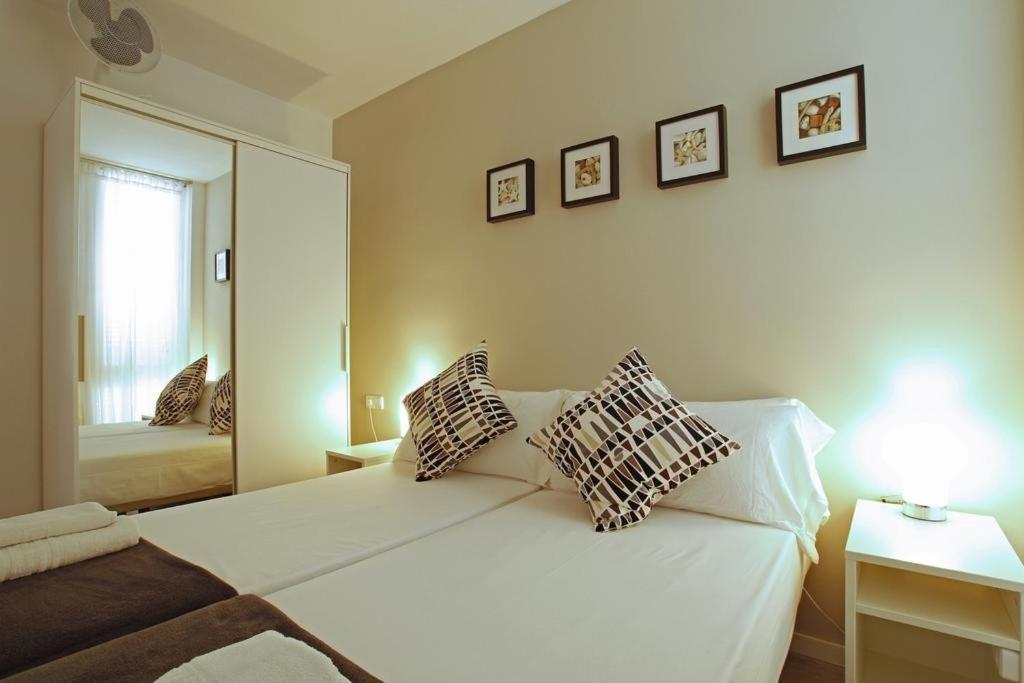 Warm Sands Apartment By Hello Homes Sitges Eksteriør bilde